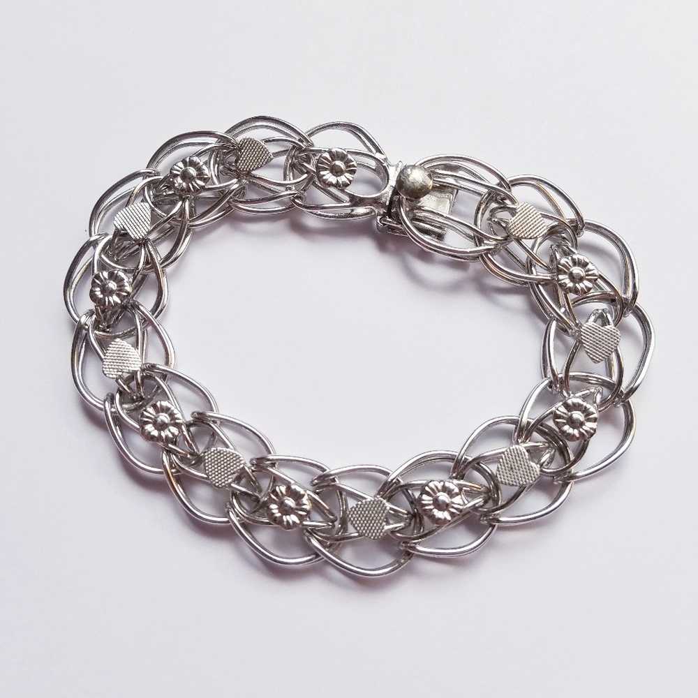 90's vibes - Sterling silver flowers and hearts chain bracelet